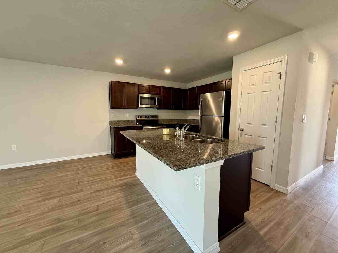 14 Serene Place - Photo 2 of 10