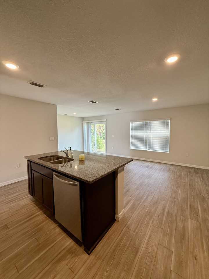 14 Serene Place - Photo 4 of 10