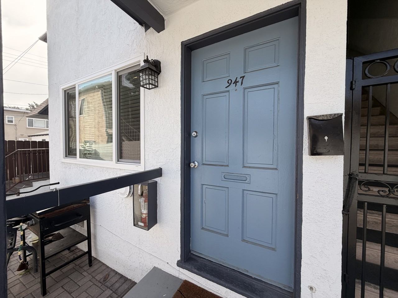 941-47 Thomas Avenue - Photo 2 of 28