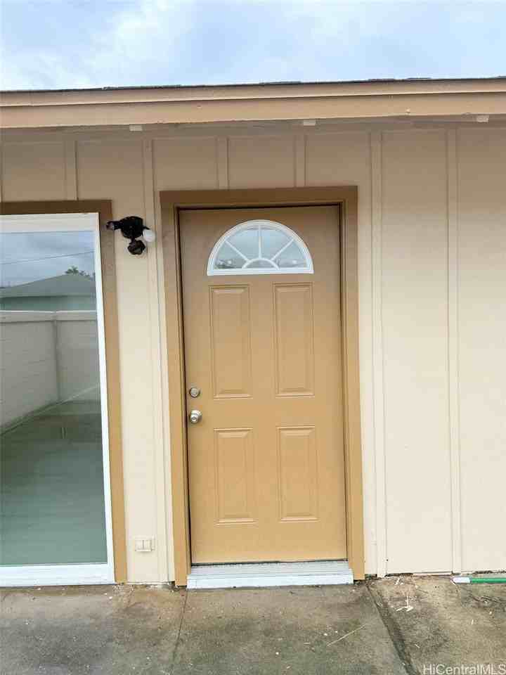 1217 Kuokoa St - Photo 4 of 19