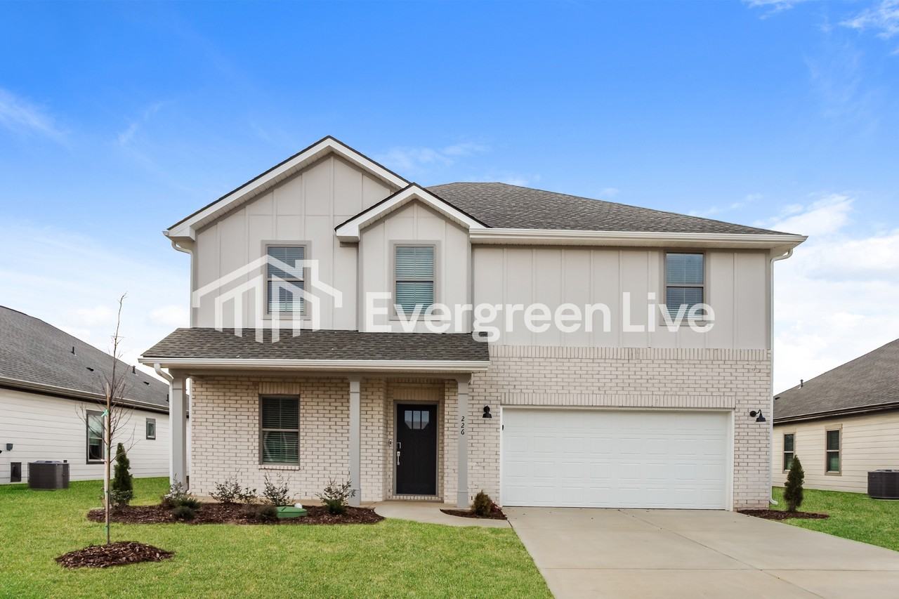 226 Exeter St - Photo 2 of 16