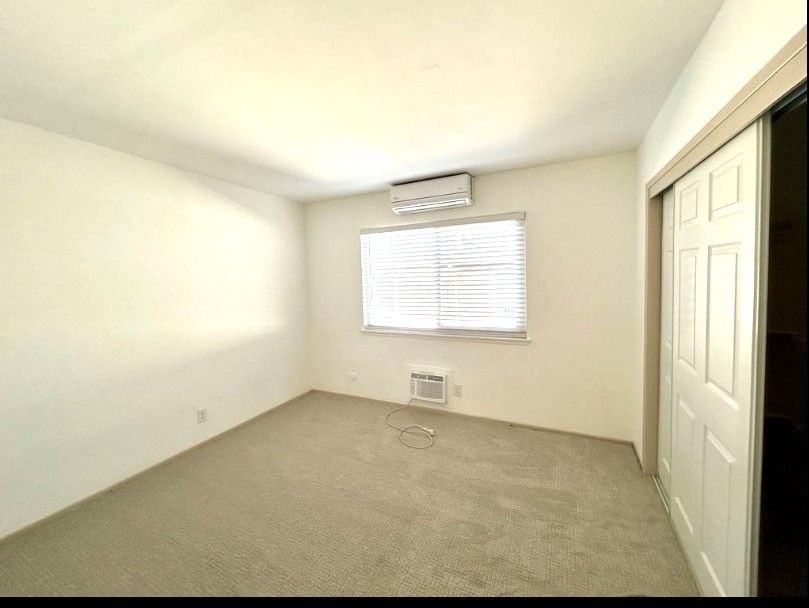 920 Tamarack Ln ##7 - Photo 7 of 10