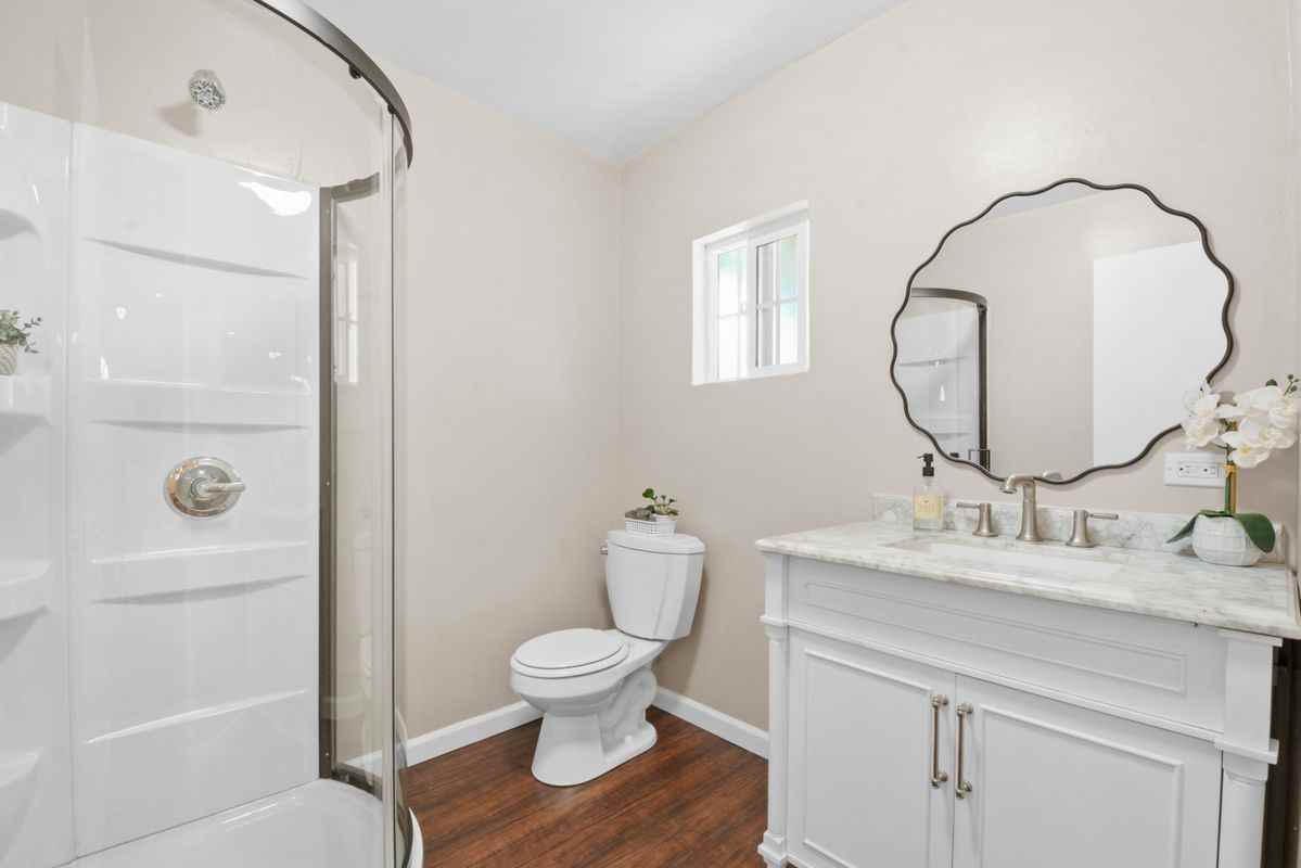 13439 Roselle Ave - Photo 5 of 19