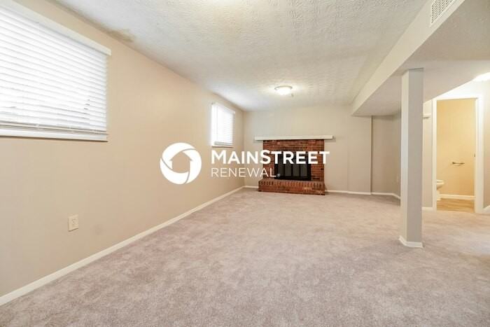 6560 Benjamin Dr - Photo 6 of 18