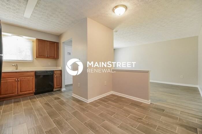 6560 Benjamin Dr - Photo 5 of 18