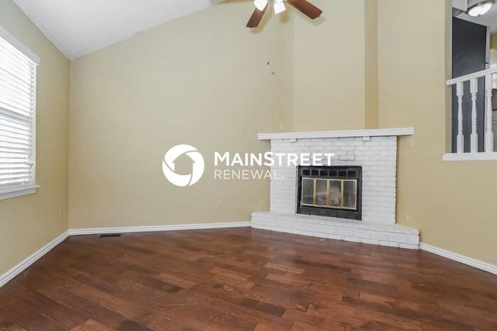 1126 E Elizabeth St - Photo 7 of 20