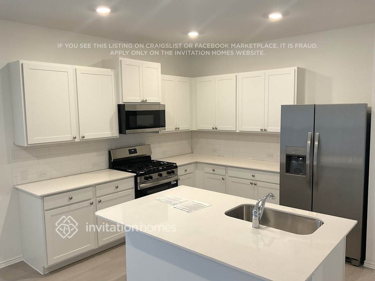 1624 Boggy Creek Ranch Rd - Photo 4 of 13