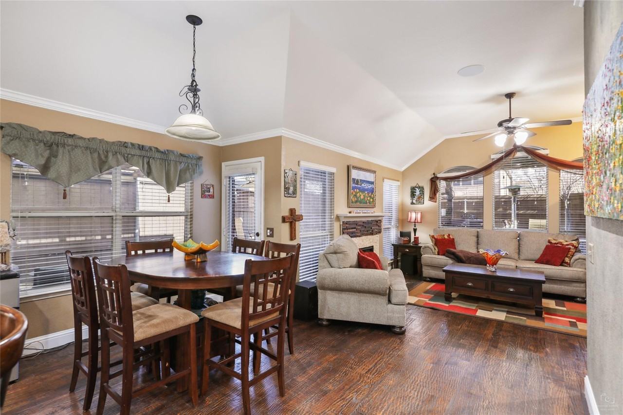 11536 Las Polamas Dr #1 - Photo 3 of 20