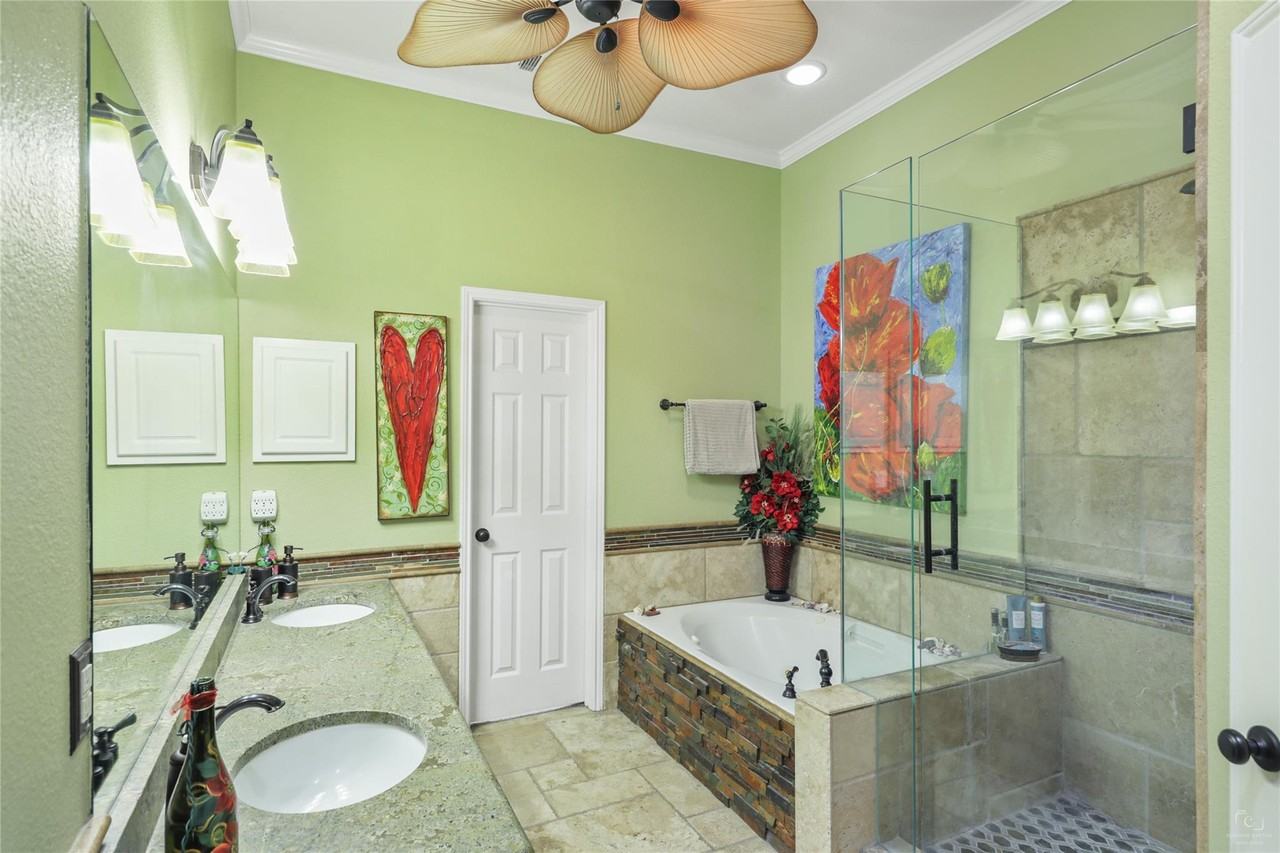 11536 Las Polamas Dr #1 - Photo 6 of 20