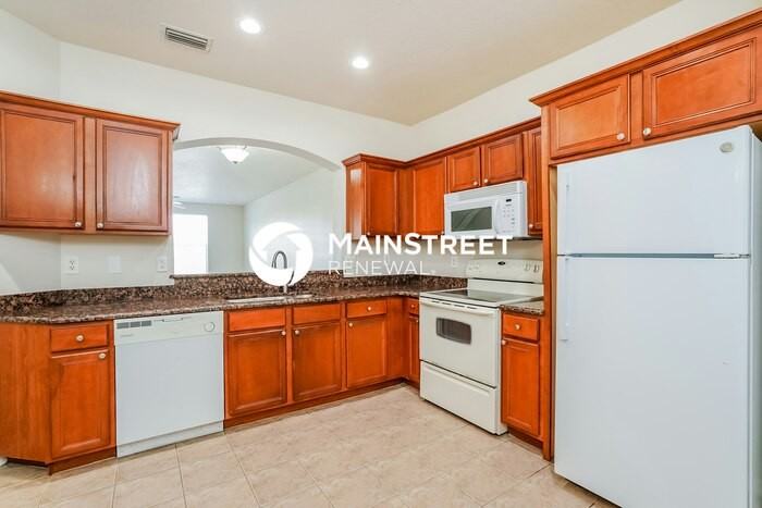 17570 Cherry Ridge Ln - Photo 7 of 17