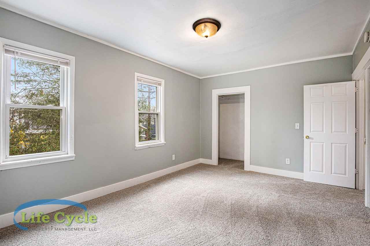 940 Mcreynolds Ave Nw #2 - Photo 6 of 17