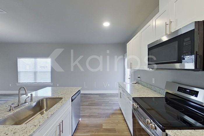 18722 Citation Way - Photo 6 of 22