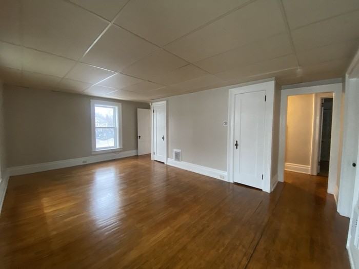 1144 State St - Photo 6 of 24