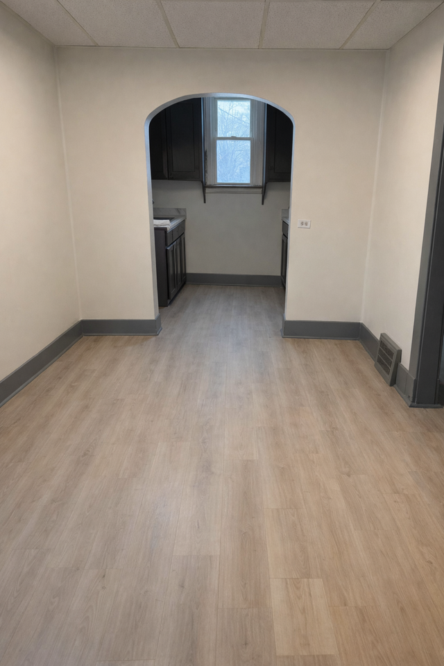 7610 Rosewood Ave #NA - Photo 3 of 9