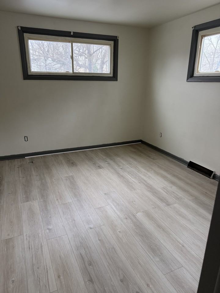 7610 Rosewood Ave #NA - Photo 7 of 9