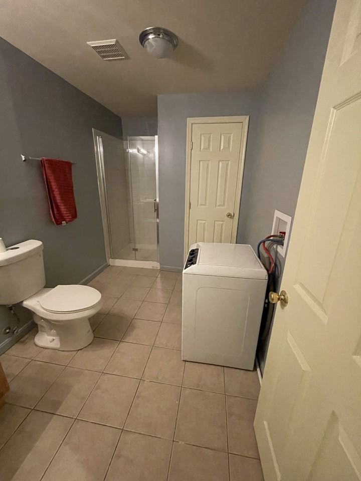 19809 Madrigal Dr #B3 - Photo 5 of 10