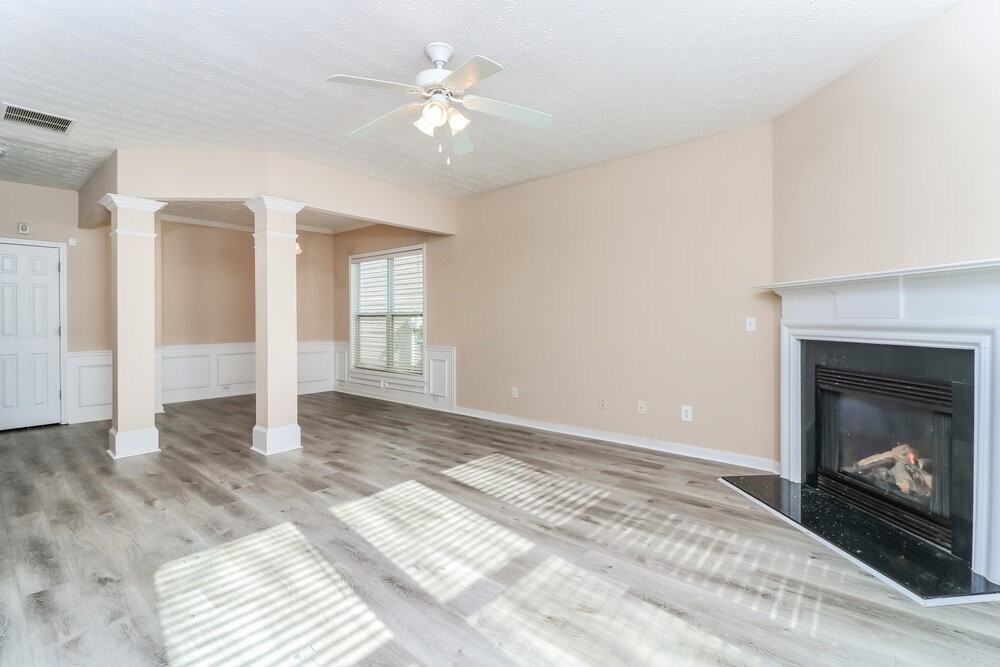 900 Gardenia Curv - Photo 7 of 17