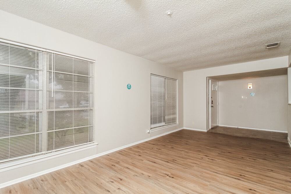 7935 Forest Flame - Photo 7 of 17