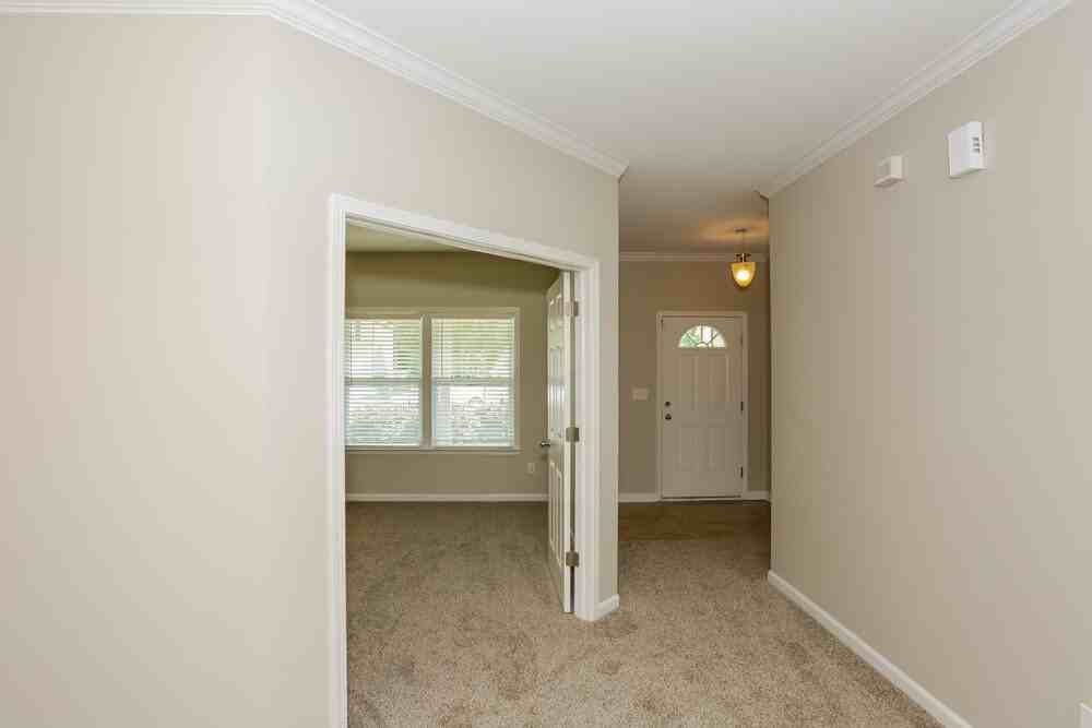 4315 Houldsworth Dr - Photo 2 of 19