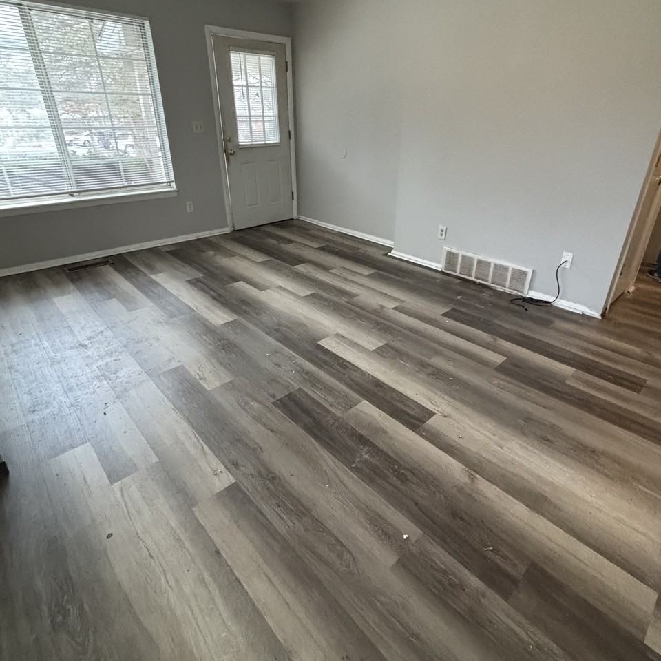 920 Vincent Court - Photo 2 of 8