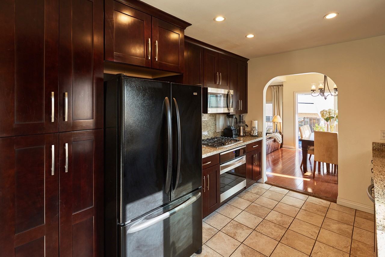 817 10th St #206 - Photo 2 of 35