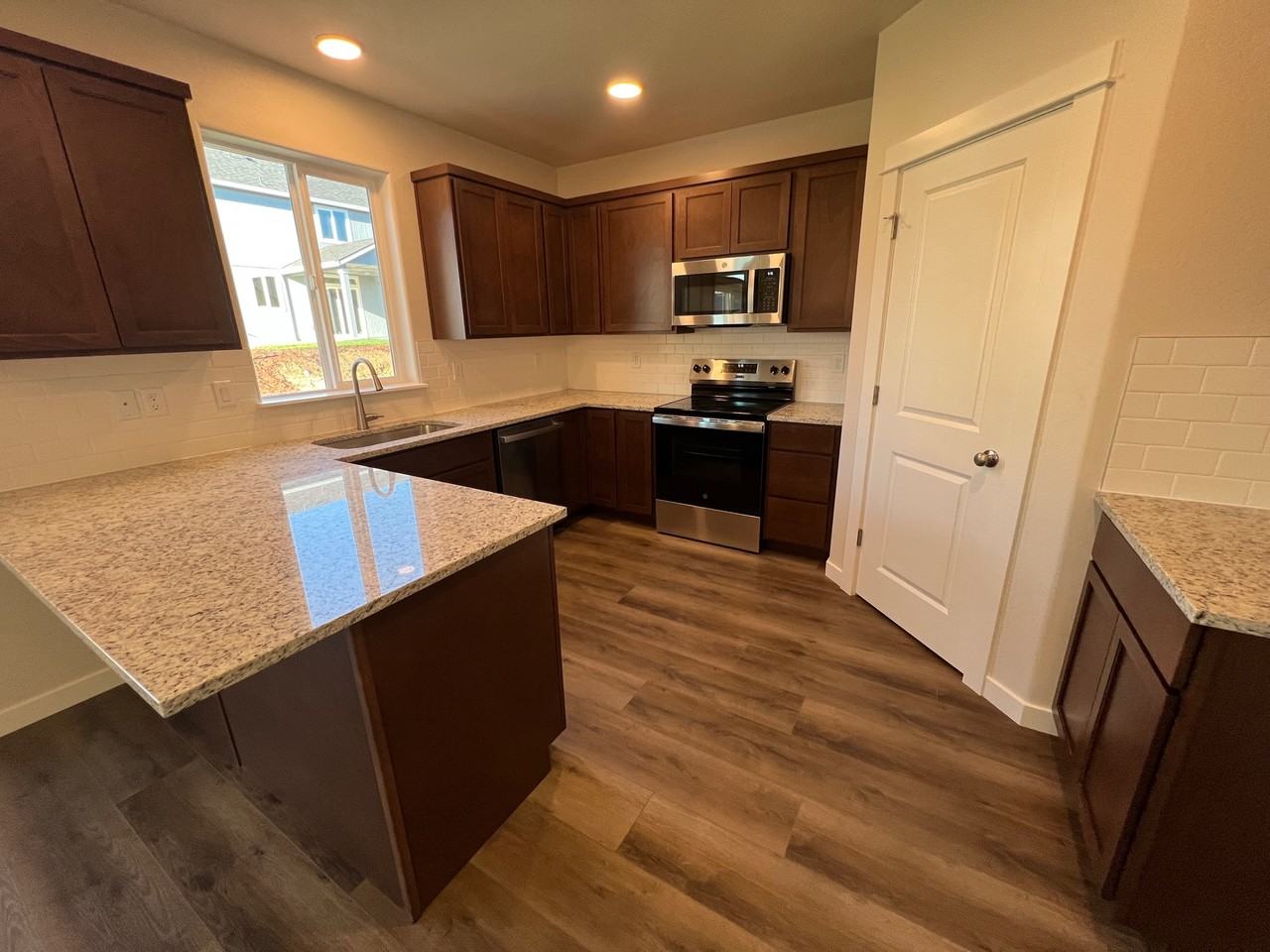 3667 Ford Dr #1 - Photo 3 of 39