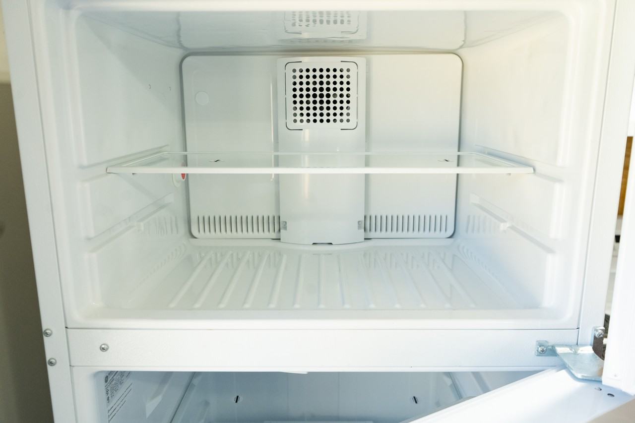 139 Glenwood Dr #F - Photo 5 of 25