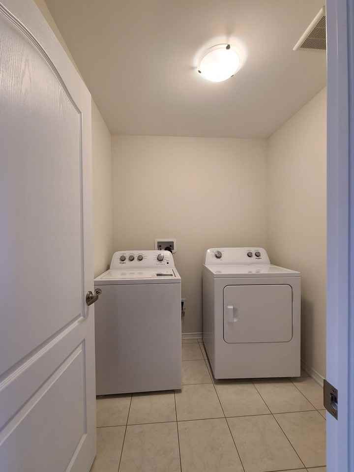 51 Cooke Avenue - Photo 7 of 8