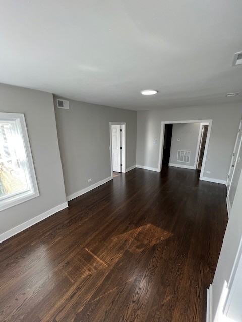 7658 S Aberdeen St Apt 2 #7658-2 - Photo 2 of 10