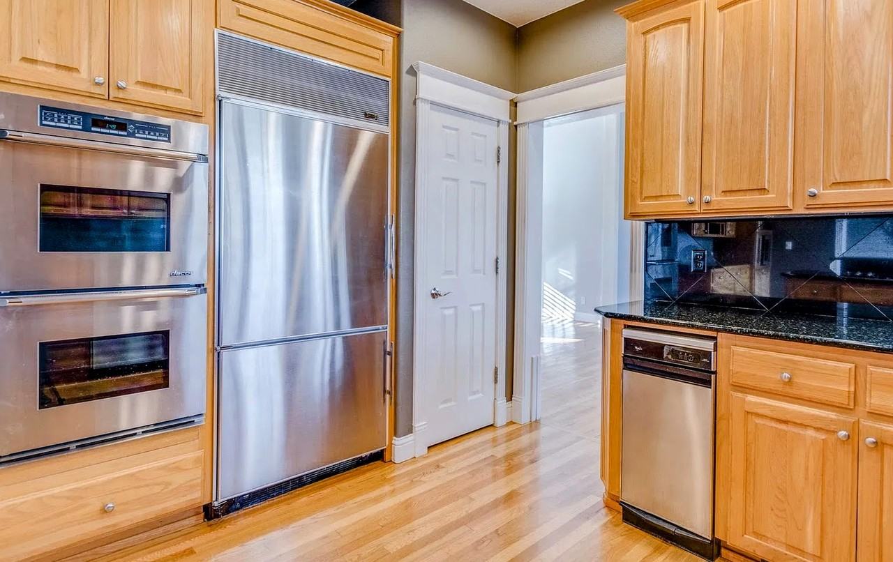 450 Nw Pacific Grove Dr #1 - Photo 5 of 13