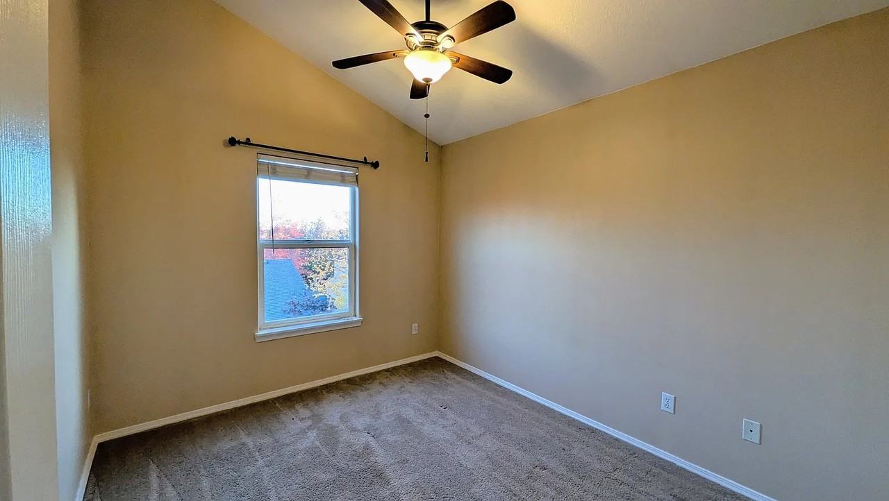 16130 Nw Fescue Ct #1 - Photo 7 of 27