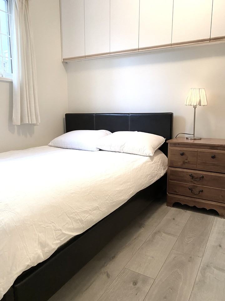 7372 Waverley Avenue - Photo 5 of 13