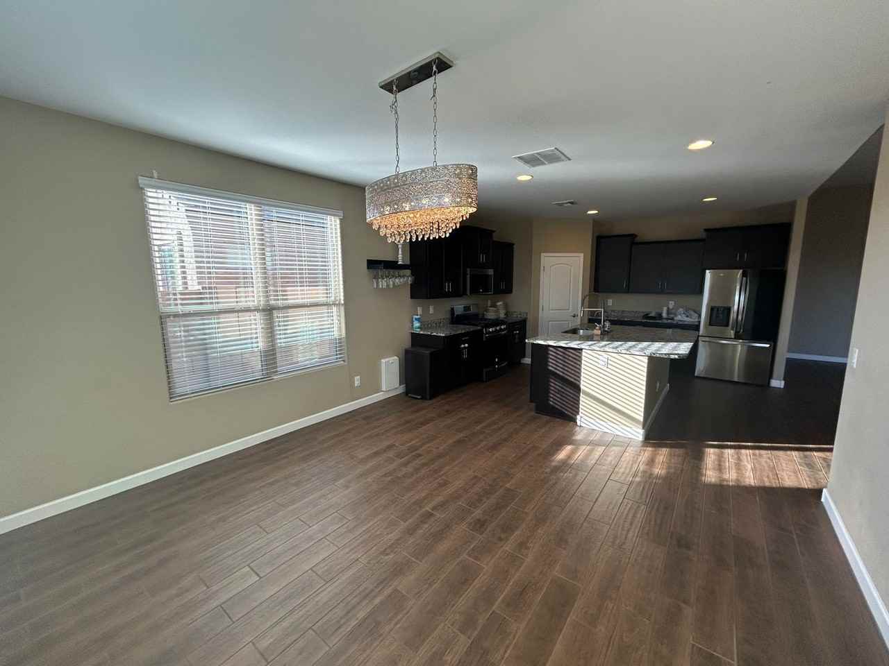 26105 N 137th Ln - Photo 4 of 24