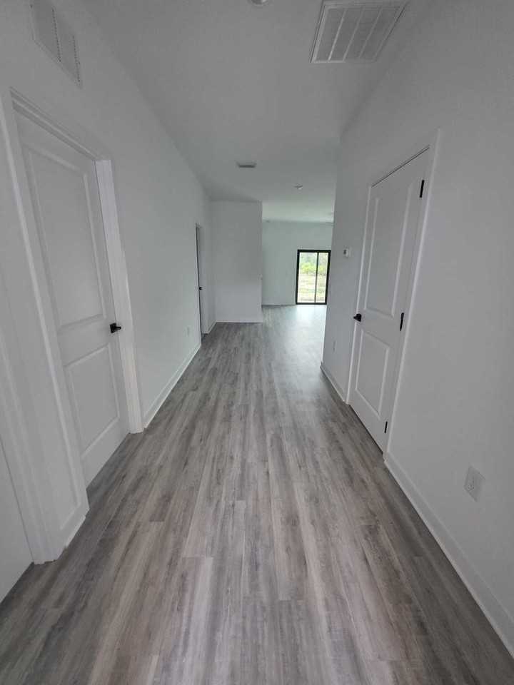 9251 Agate St - Photo 5 of 19