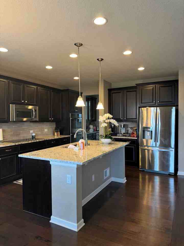 10522 Sierra Ridge Dr - Photo 3 of 50