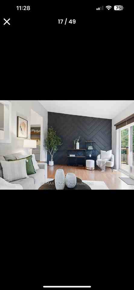 804 Beatrice St E - Photo 3 of 11