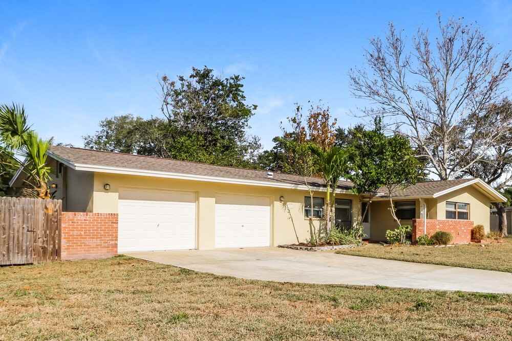 1940 Ripon Dr - Photo 3 of 13