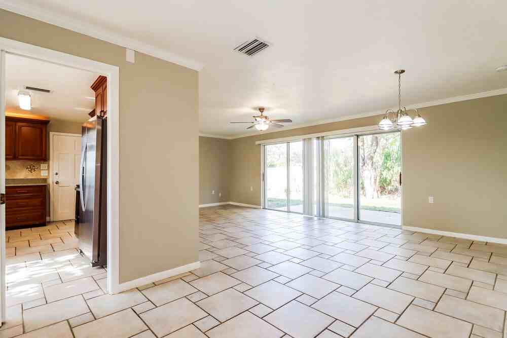 1940 Ripon Dr - Photo 4 of 13