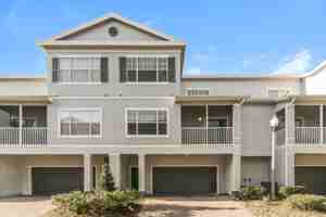 featured image of 2460 Grand Central Pkwy #9