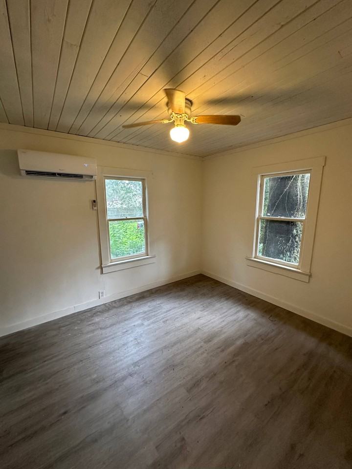 10005 N Arden Ave #B - Photo 6 of 9