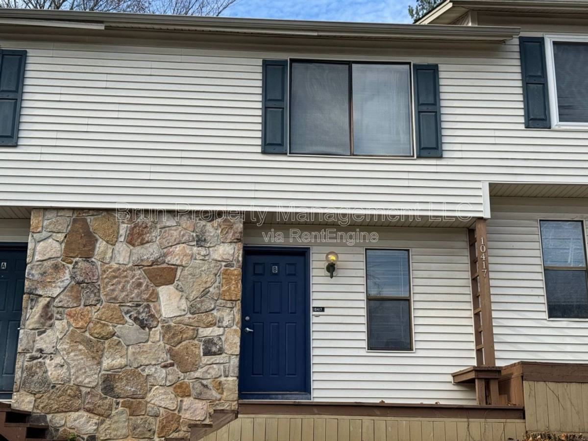 10417 Victoria Dr #B - Photo 2 of 10