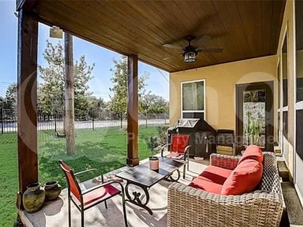 12300 Terraza Cir - Photo 3 of 10