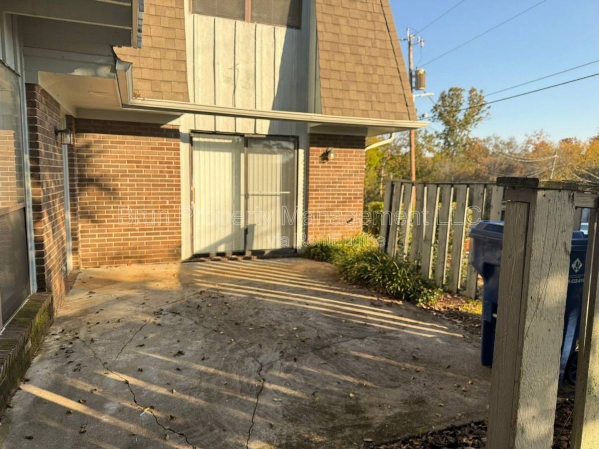 505 Cross Creek Rd #A - Photo 3 of 10