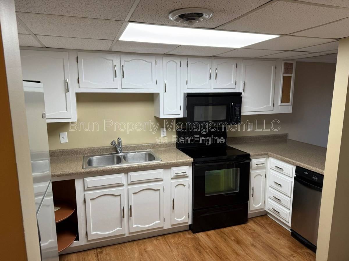 334 Olympia Dr - Photo 6 of 10