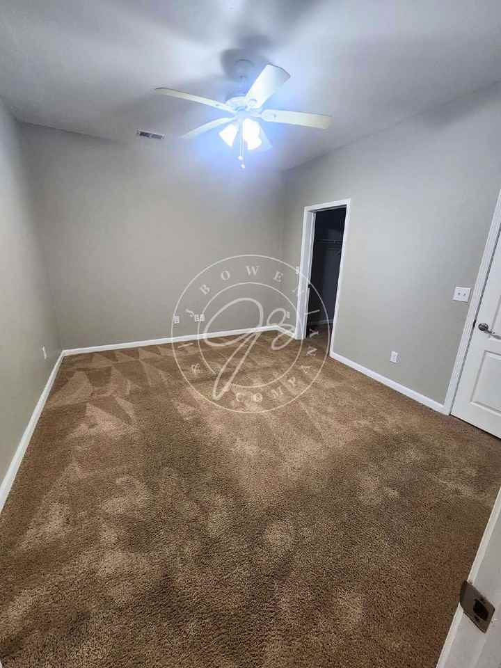 1026 North Huron Street A Lower - Photo 7 of 15