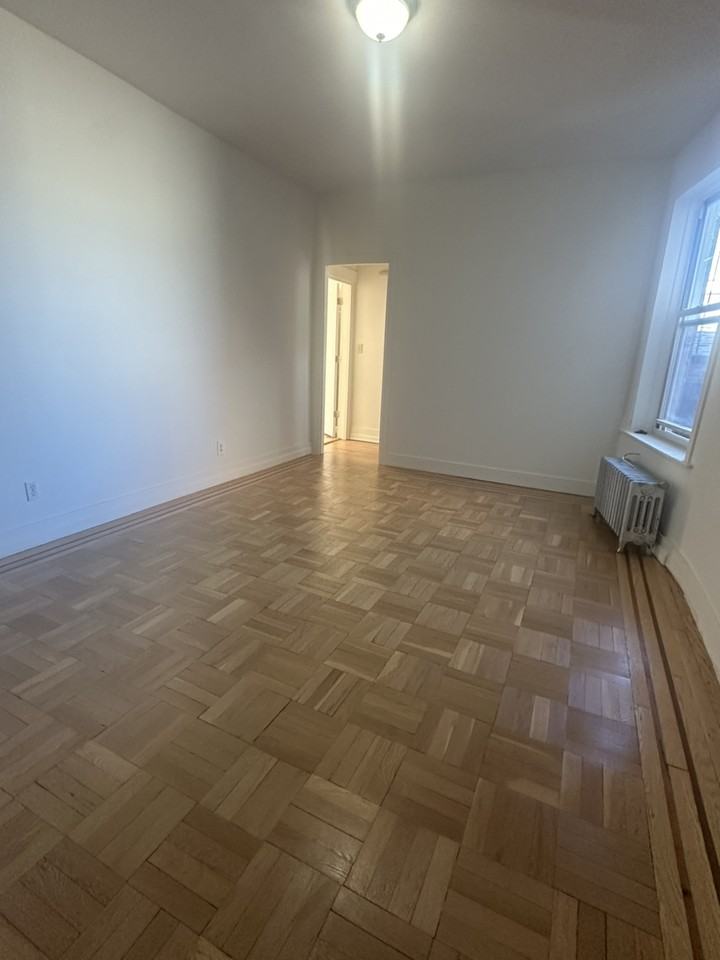 2249 83rd St - Photo 4 of 14