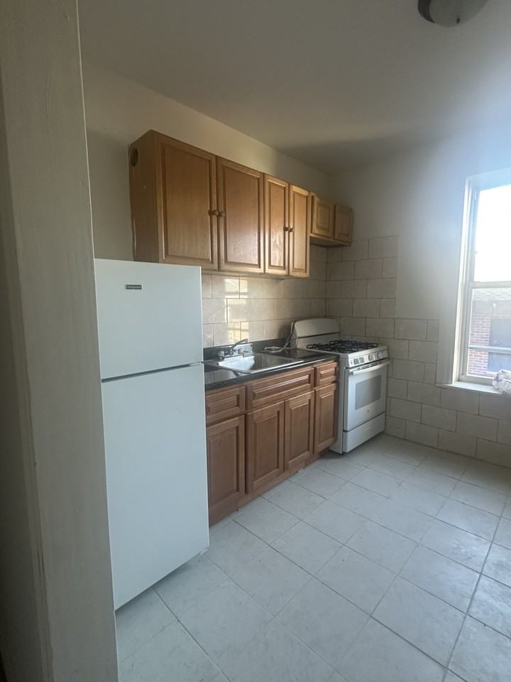 2249 83rd St - Photo 7 of 14