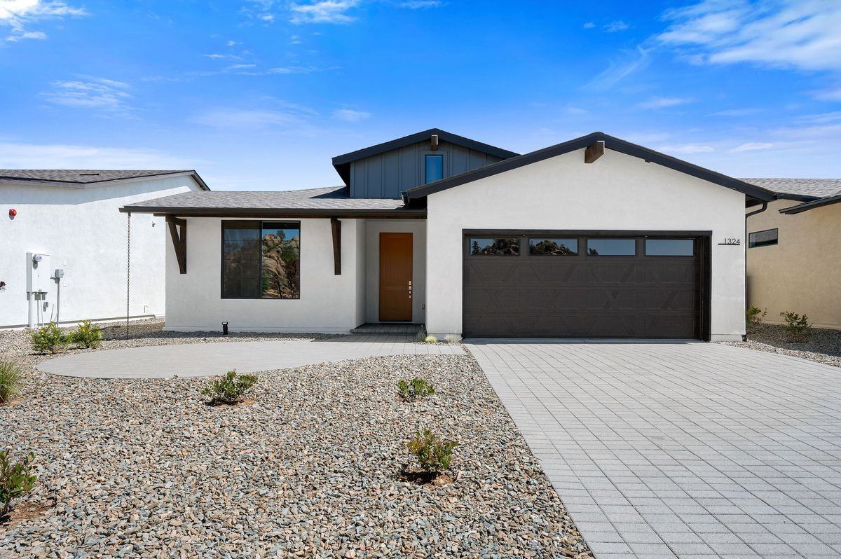 1324 Rockwood Dr - Photo 3 of 29