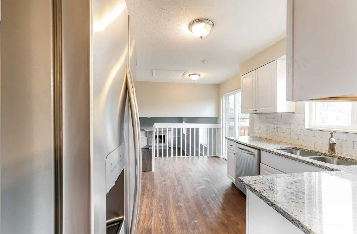 1513 S Dearborn St - Photo 2 of 14