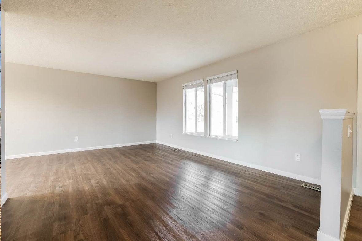 1513 S Dearborn St - Photo 3 of 14